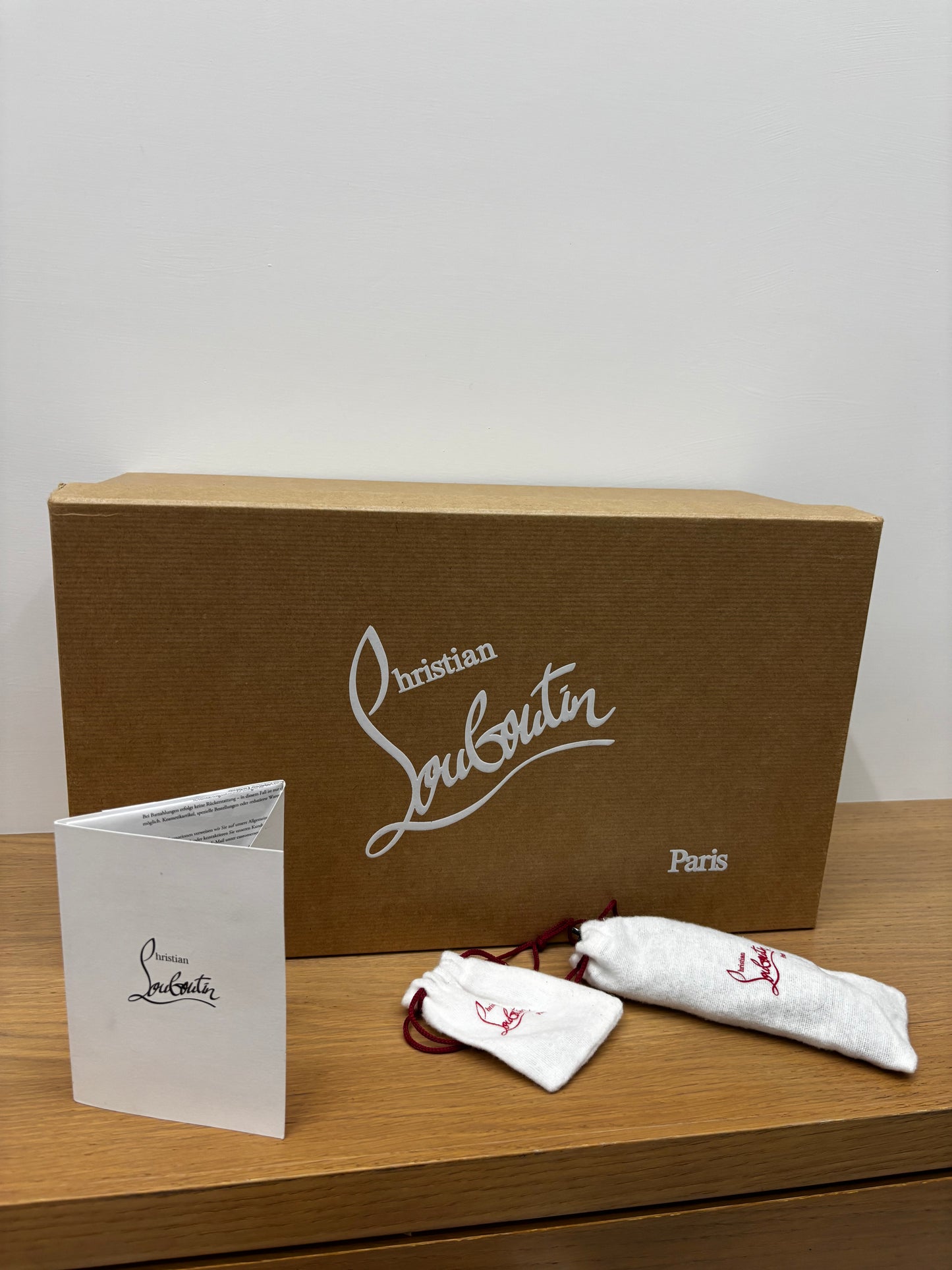 Louboutin low-Size 41,5-Condizioni 9,5/10