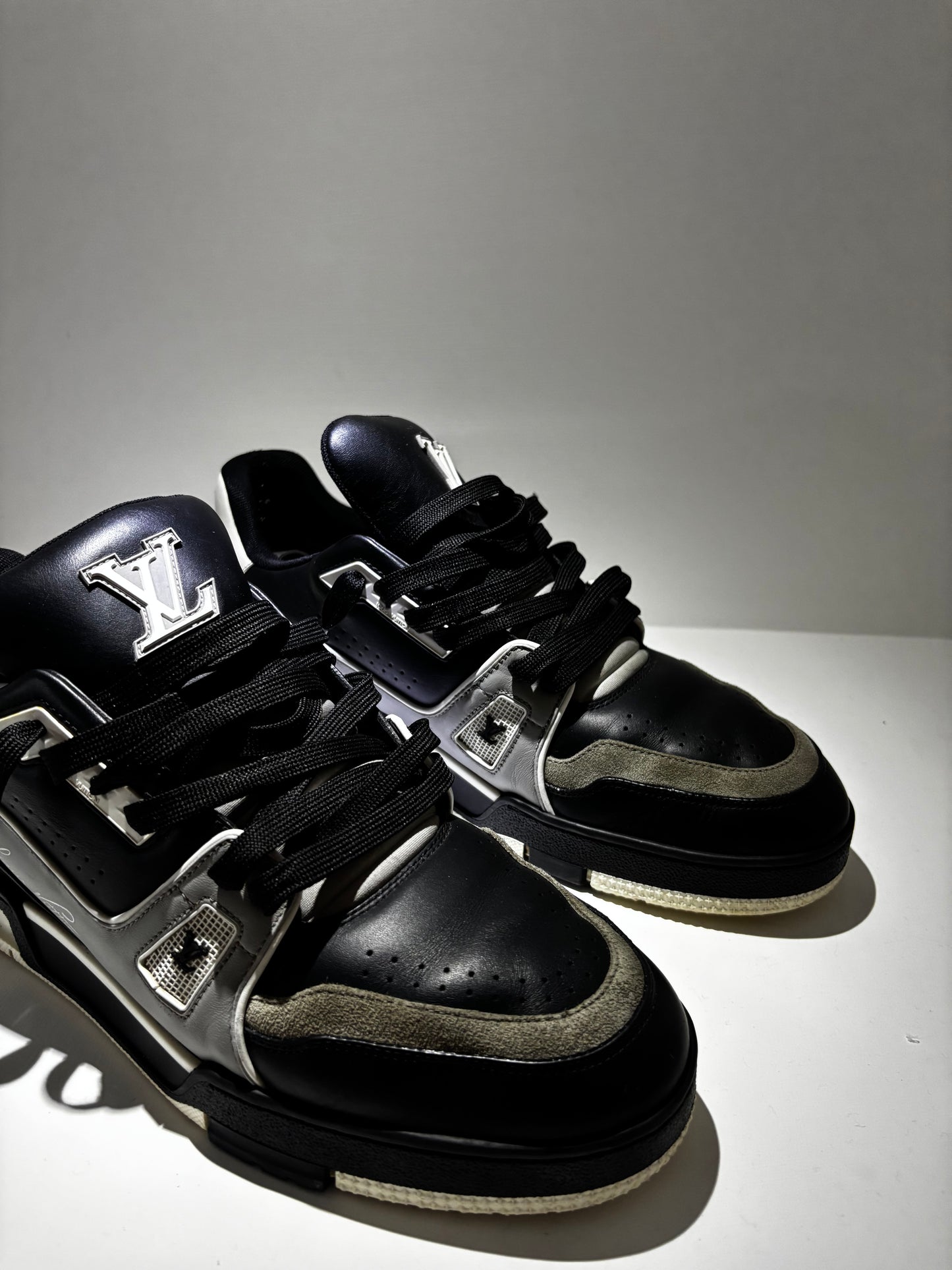 LV trainer- Size 8( EU 43/43,5)-Condizioni 8/10