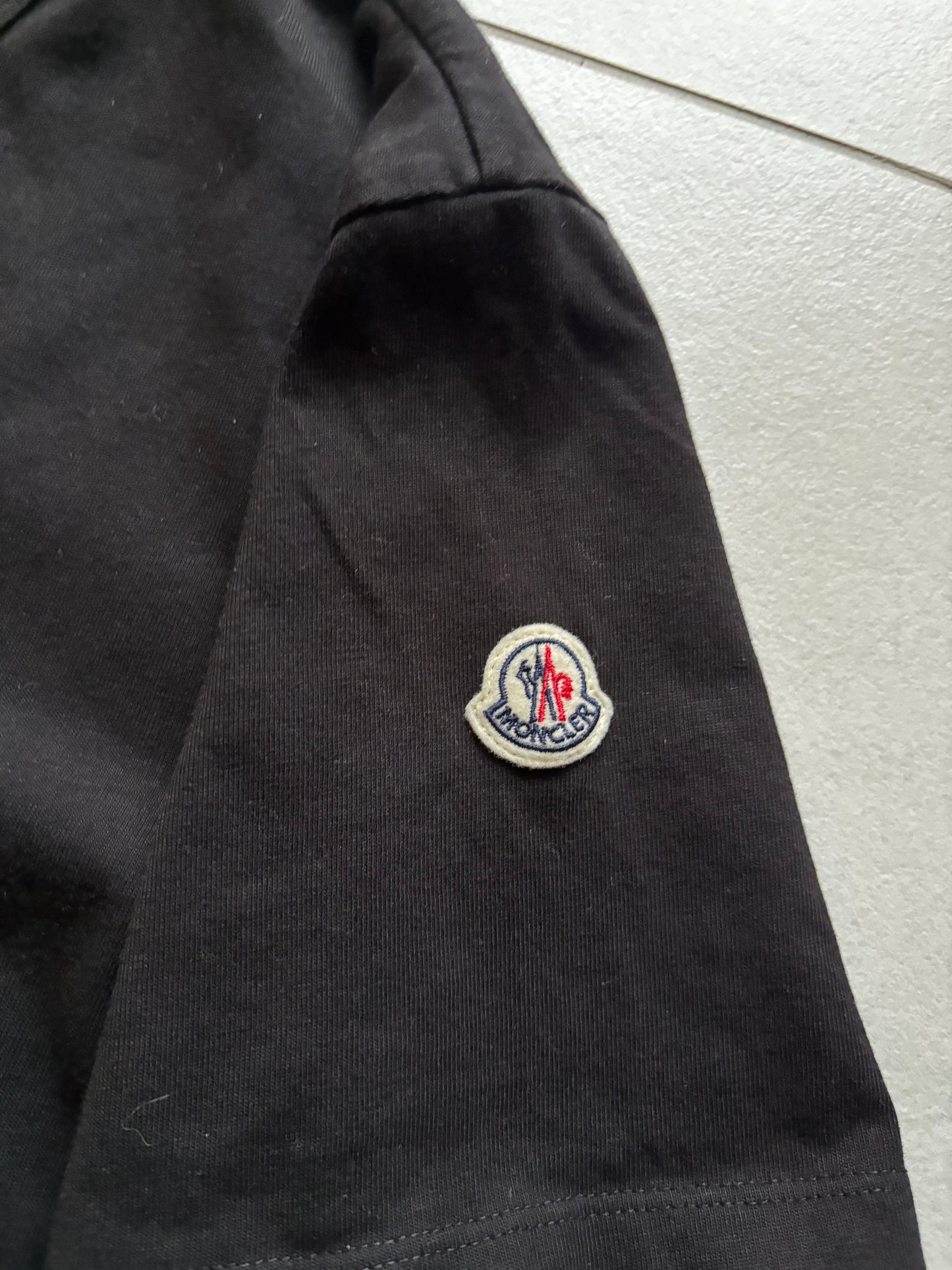 T-Shirt Moncler-Size XL-Condizioni 9/10