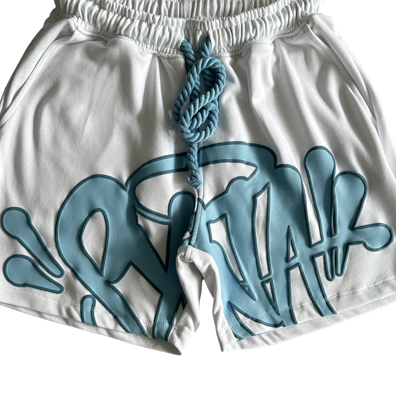 Syna white and blue short set