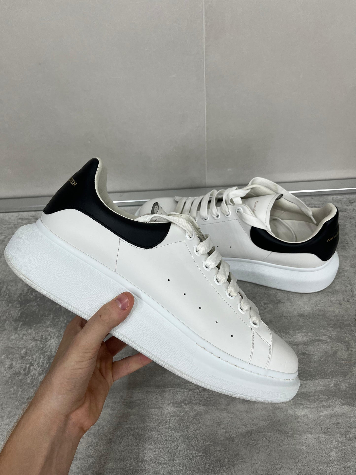 Alexander McQueen-Size 45-Condizioni 9/10