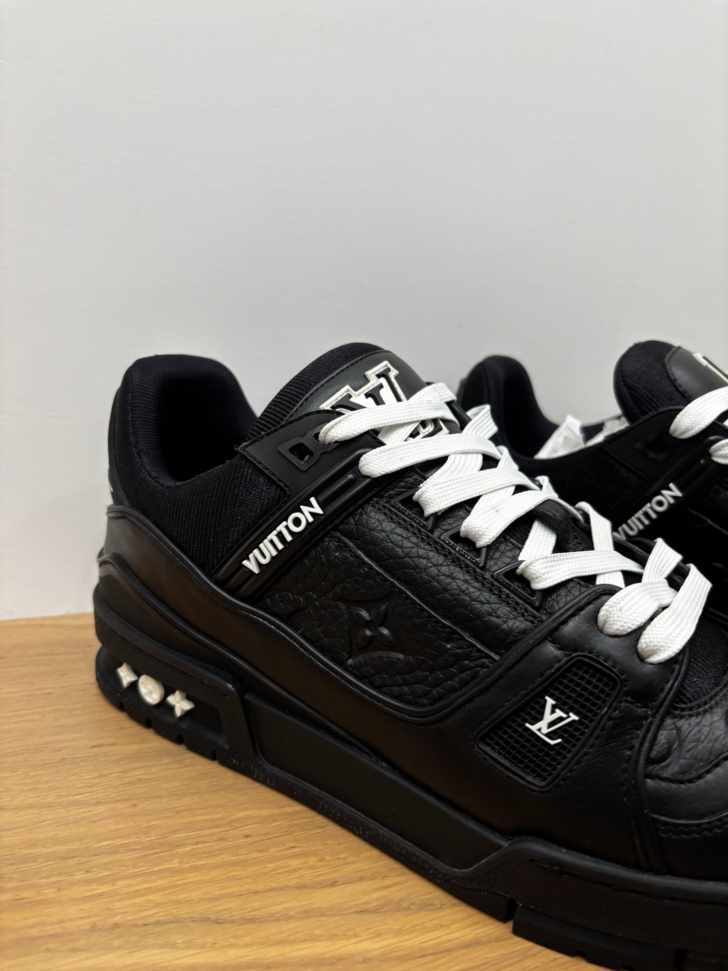 LV trainer-Size 8UK(42,5 EU)-Condizioni 9,5/10