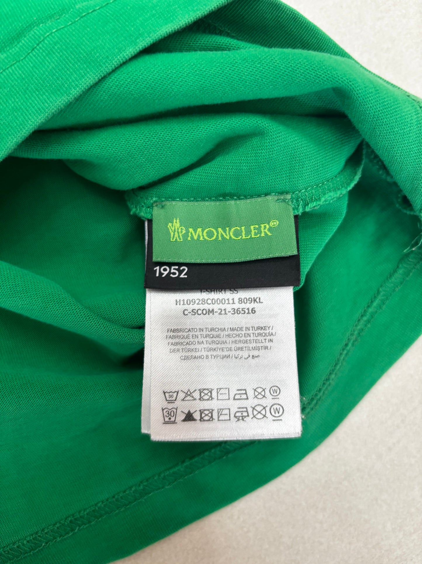 T-Shirt Moncler-Size S-Condizioni 8/10
