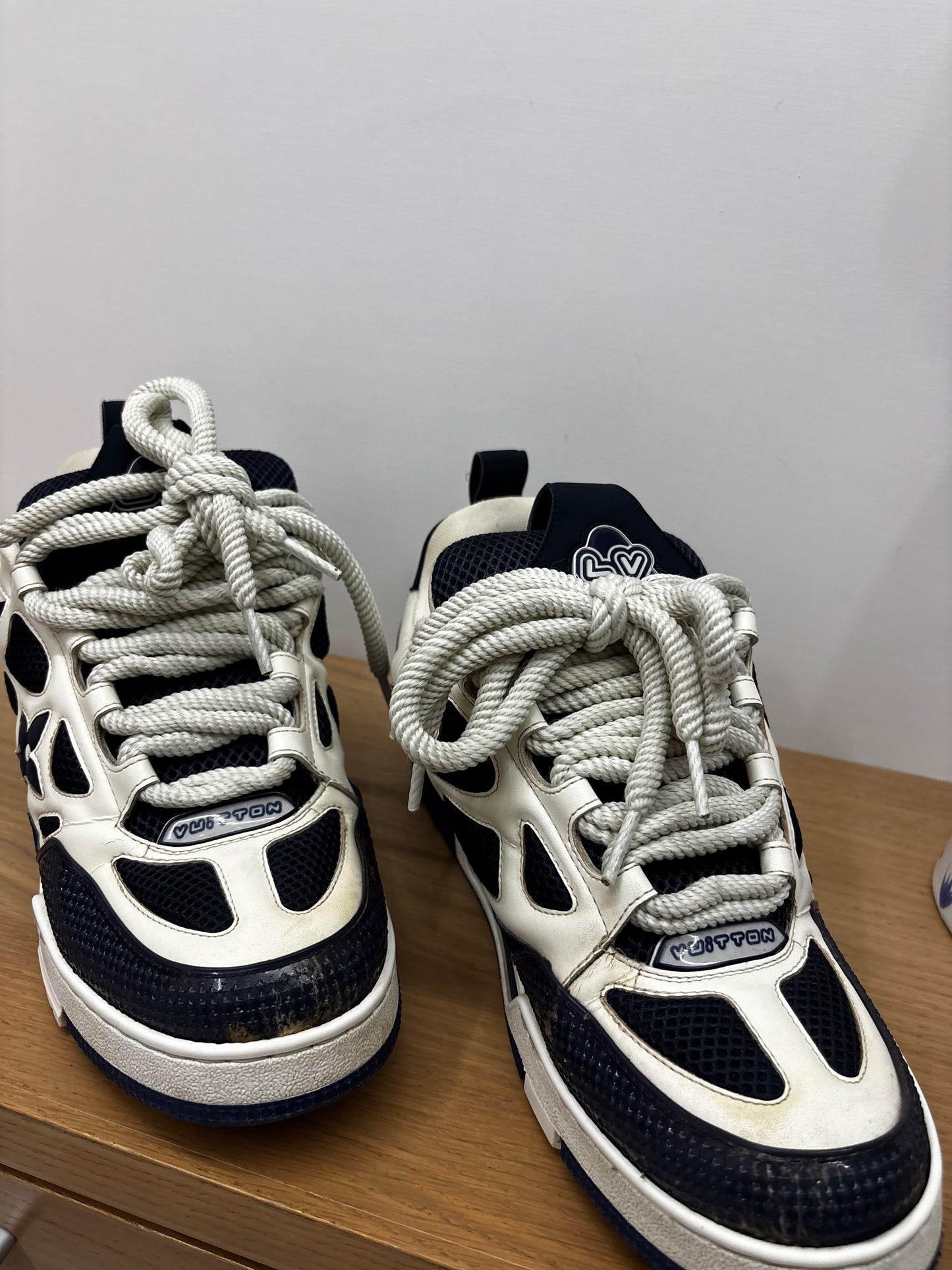 LV skate- Size 7,5 UK ( 42 EU)- Condizioni 8/10