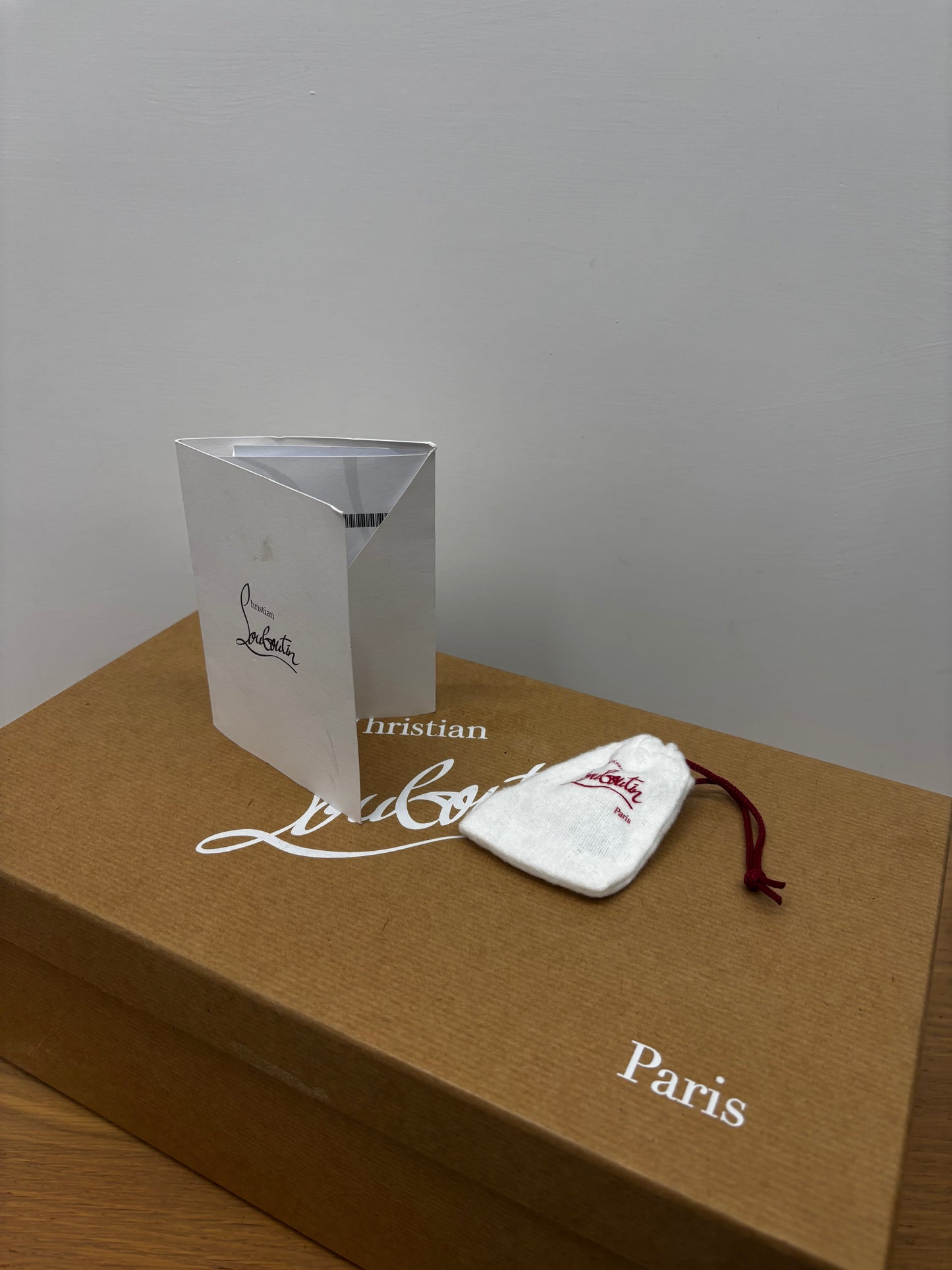 Louboutin low-Size 36,5-Condizioni 9/10