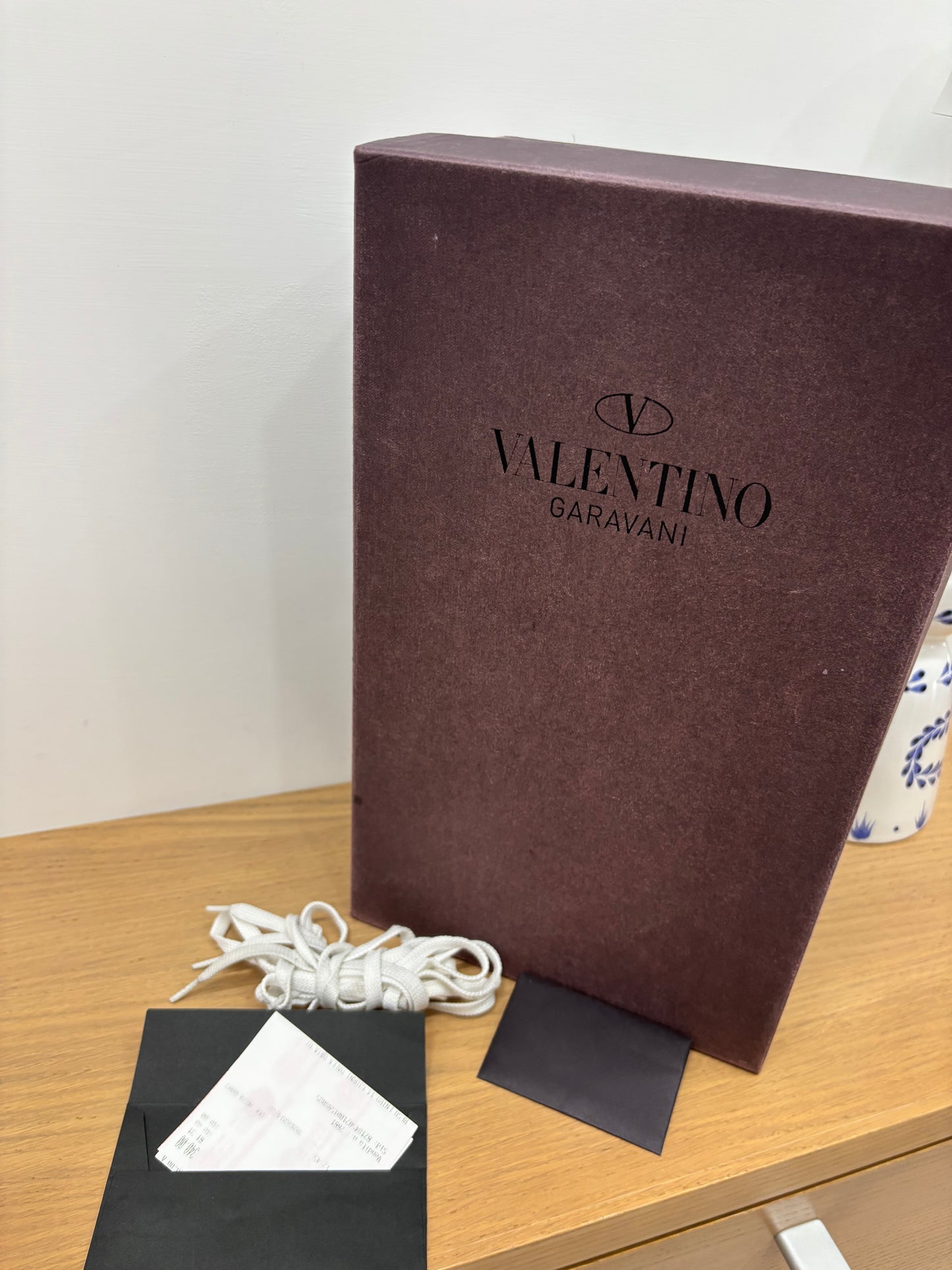 Valentino-Size 43-Condizioni 7/10