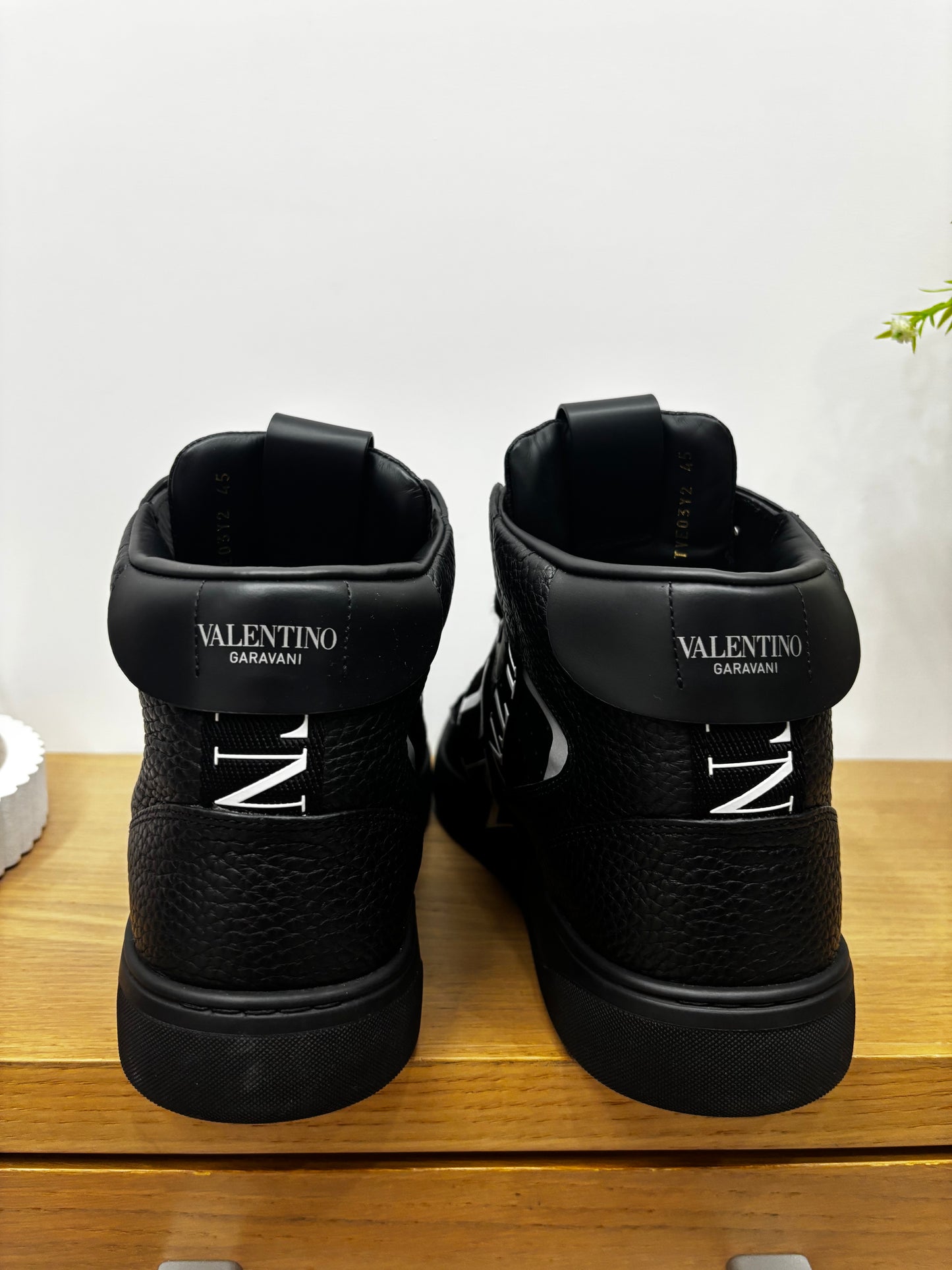 Valentino High-Size 45-Condizioni 10/10