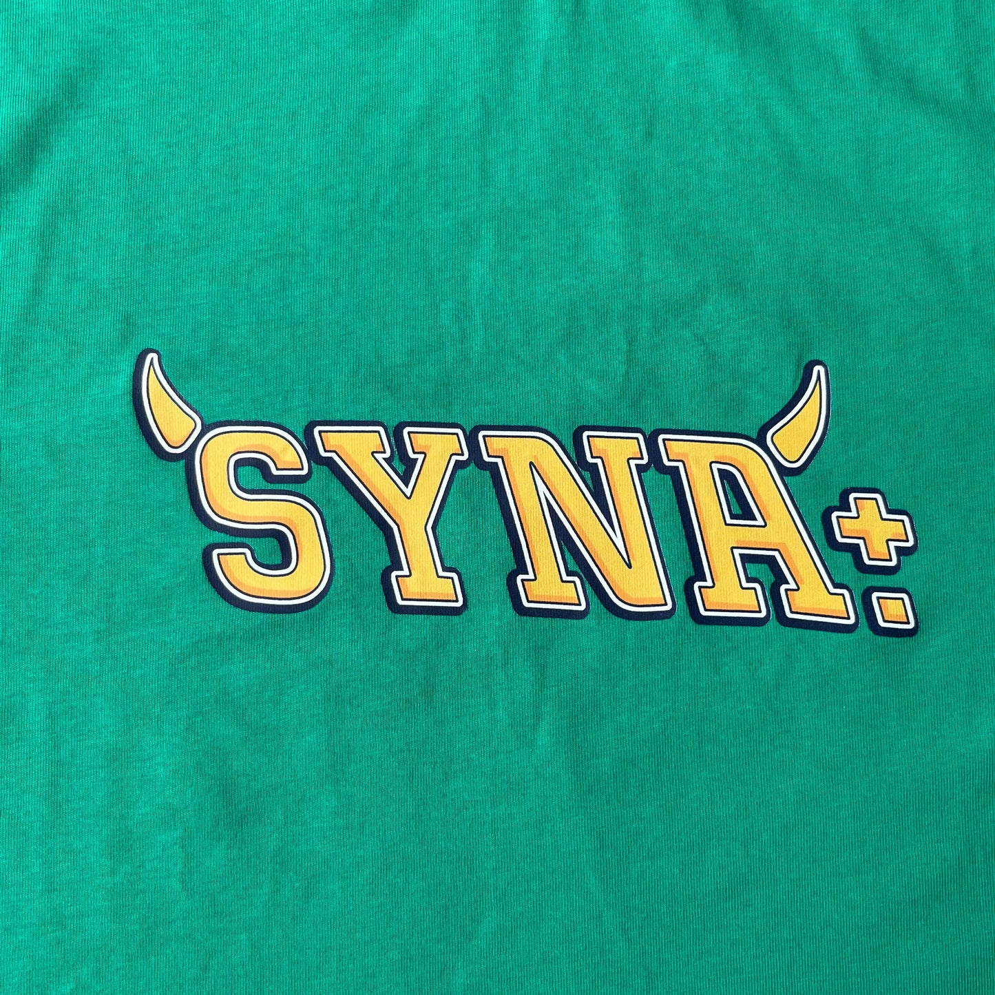 Syna cigarettes tee green