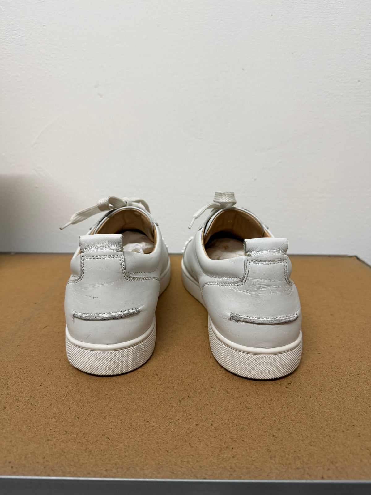 Louboutin low- Size 42-Condizioni 8/10