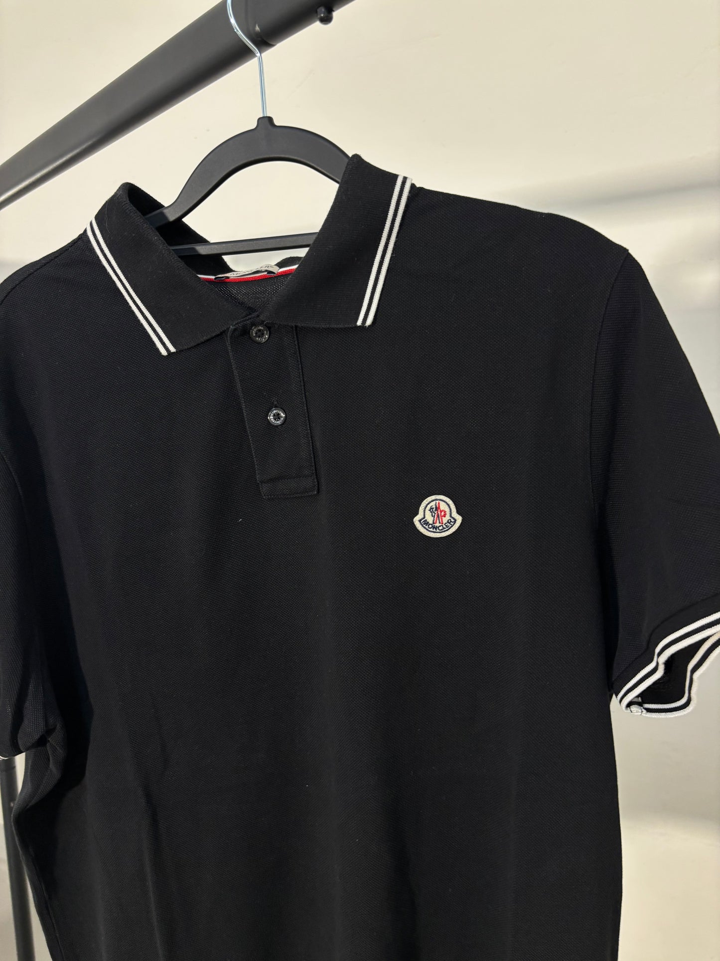 Polo Moncler-Size L-Condizioni 8/10