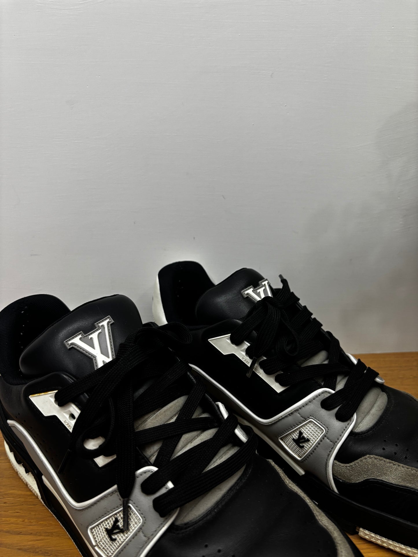 LV trainer- Size 8( EU 43/43,5)-Condizioni 8/10