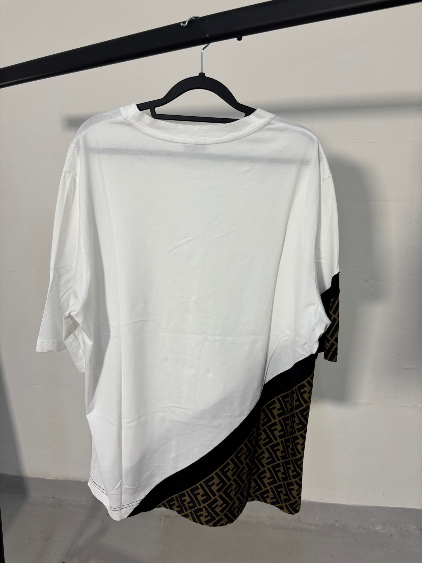 T-Shirt Fendi-Size XL-Condizioni 9/10