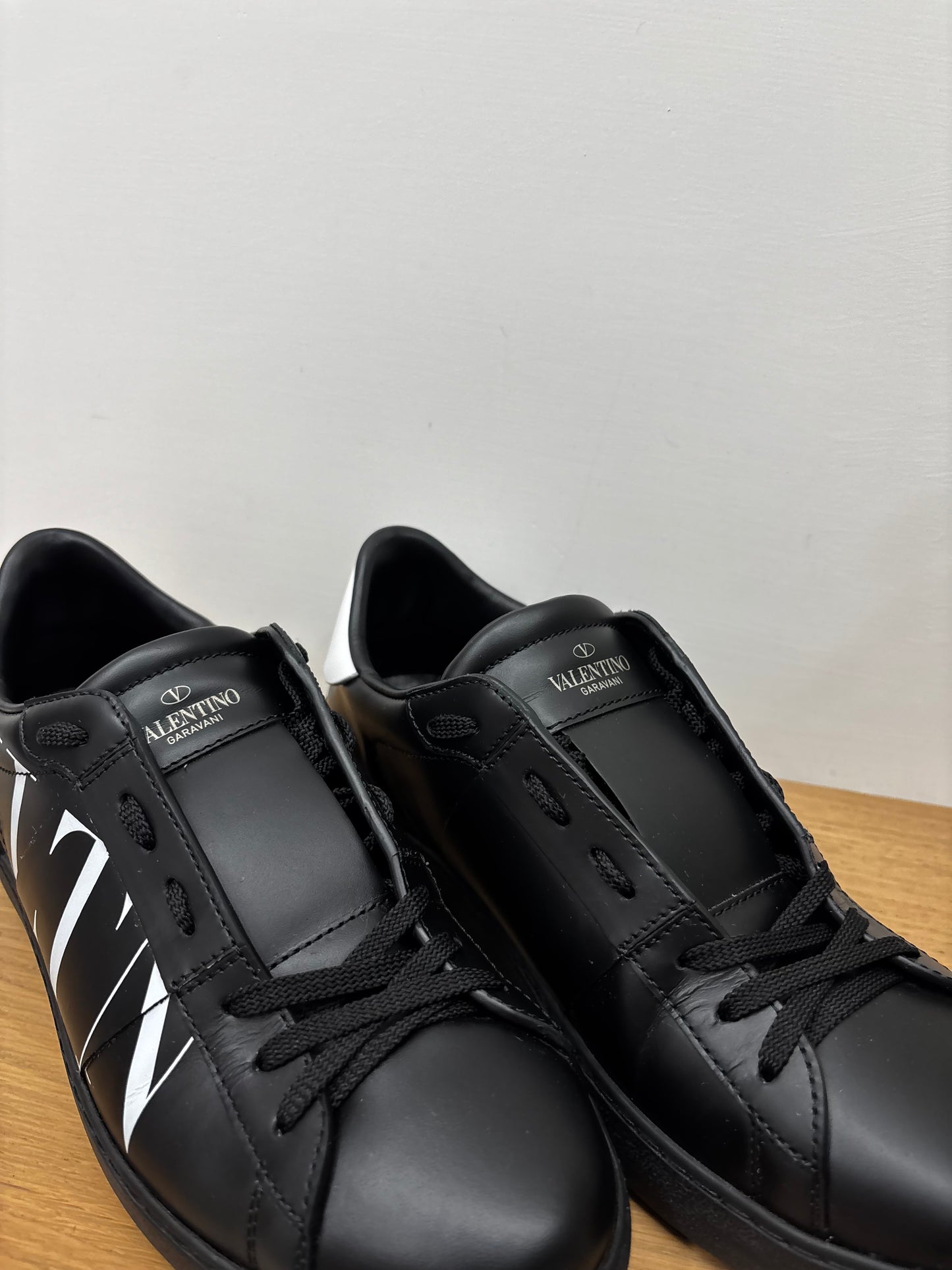 Valentino Open-Size 41,5-Condizioni 10/10