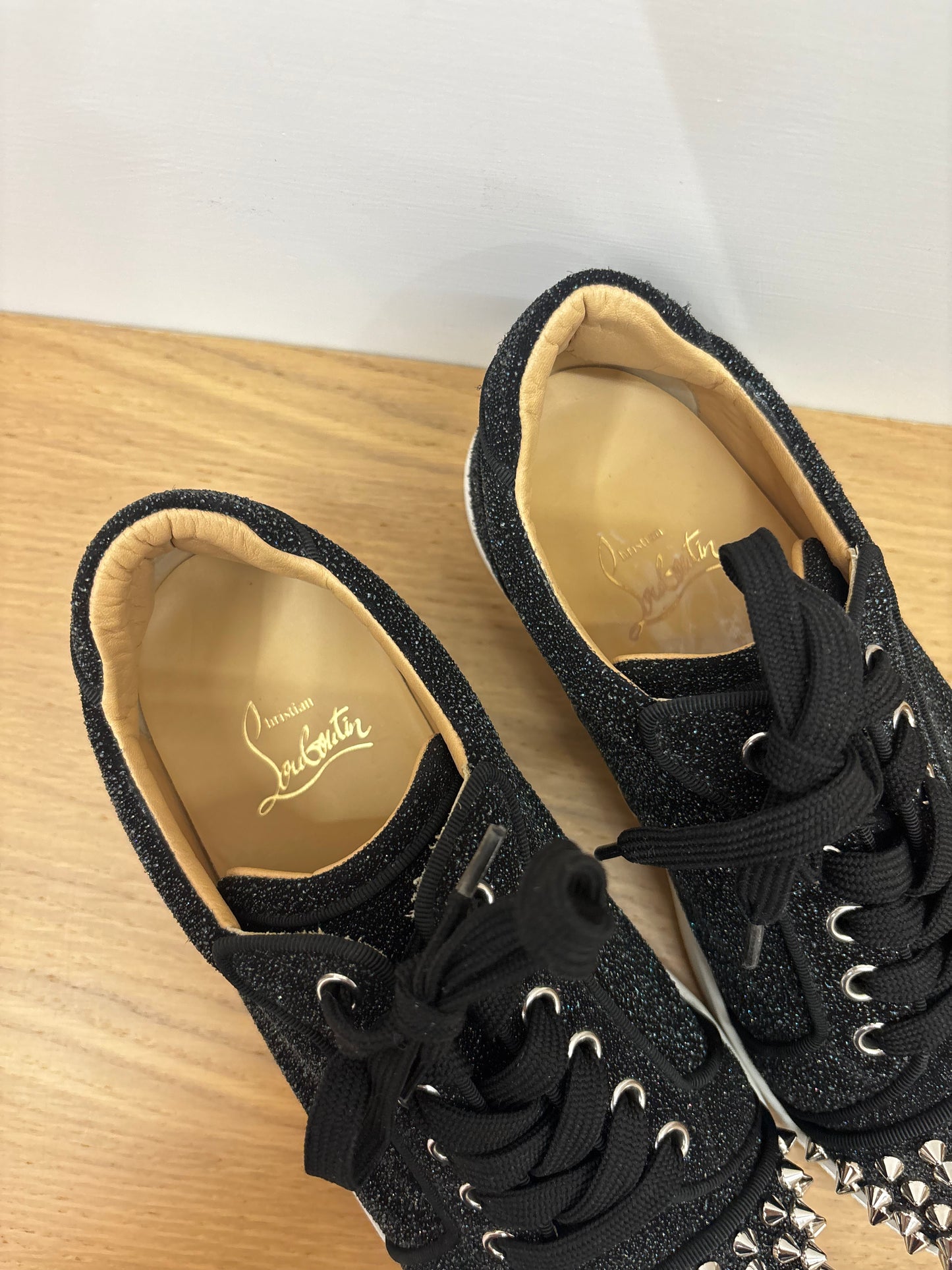 Louboutin low-Size 37,5-Condizioni 9/10