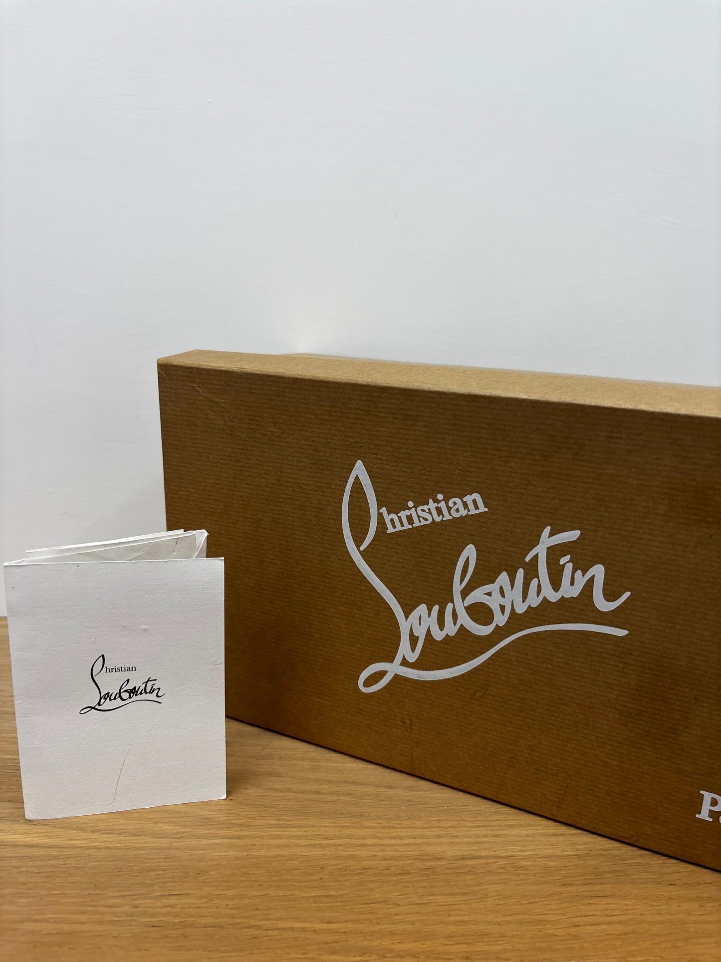 Louboutin low-Size 37,5-Condizioni 9/10