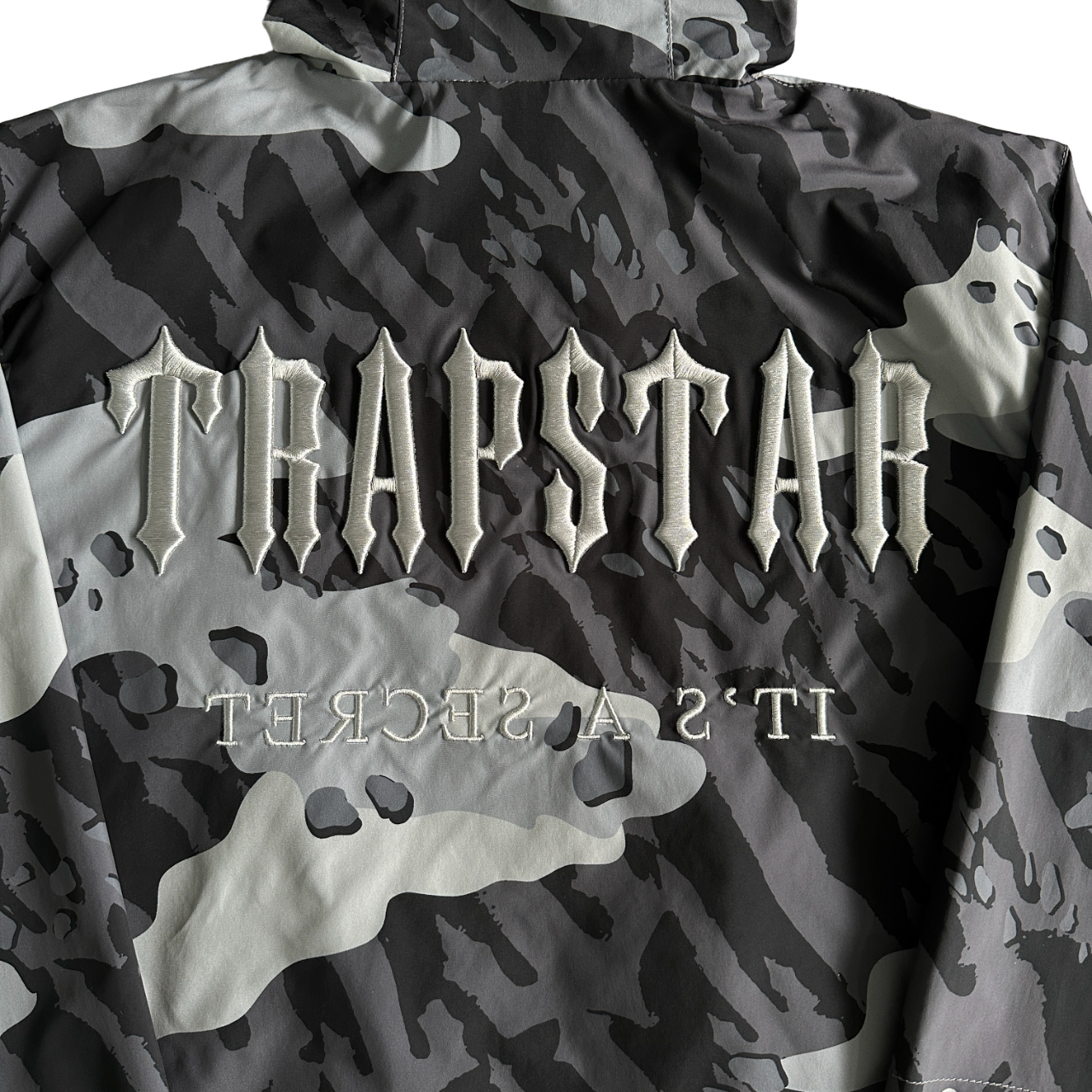 Trapstar black camo windbreaker