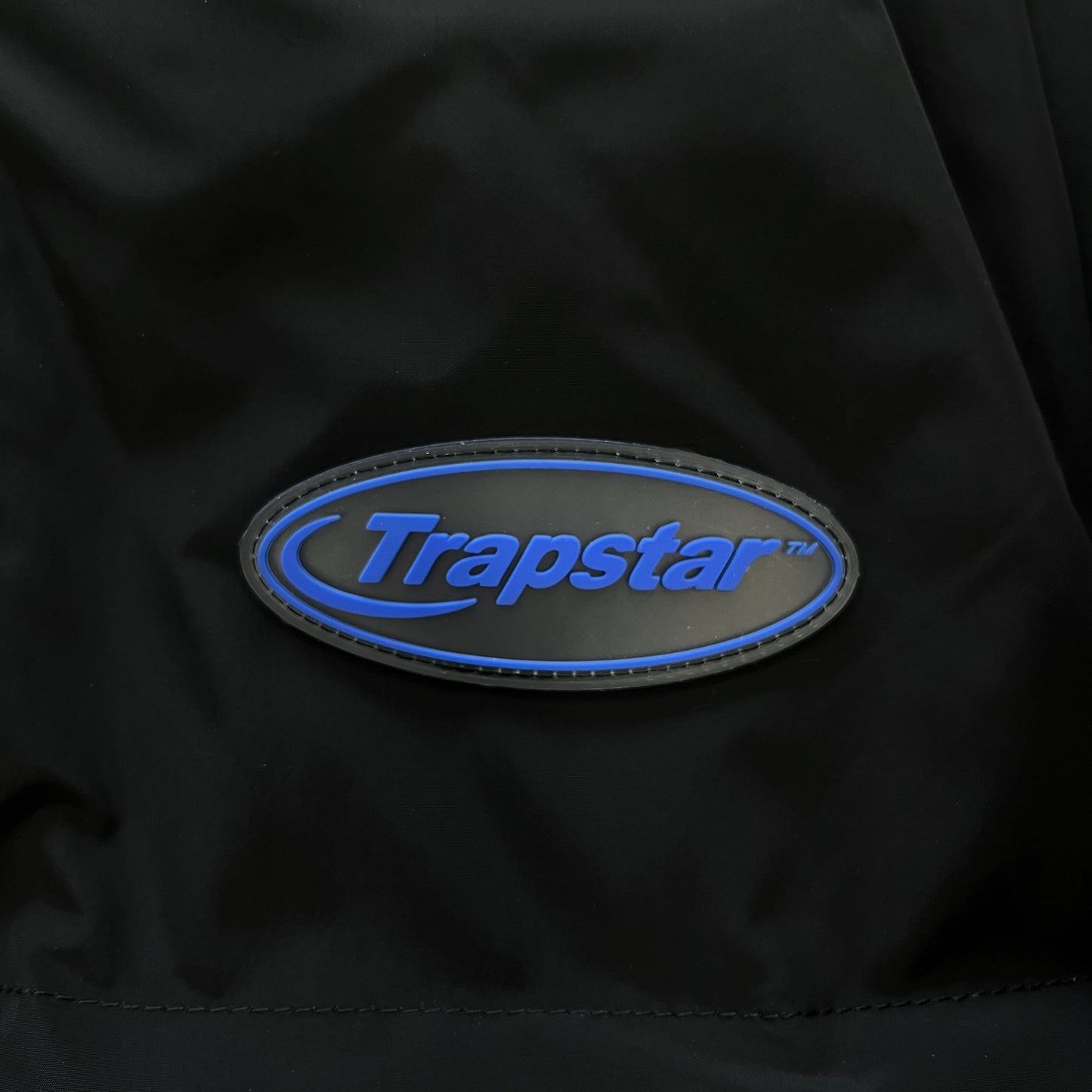 Trapstar puffer jacket black blue